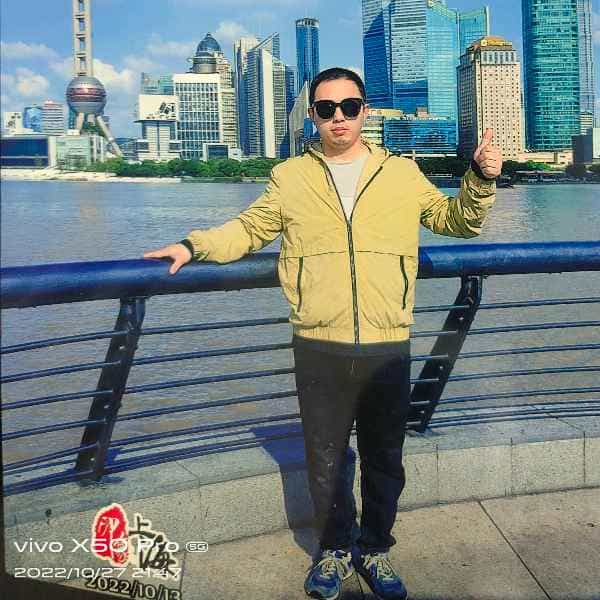 34岁岁江苏单身帅哥 - 贵港吉缘网