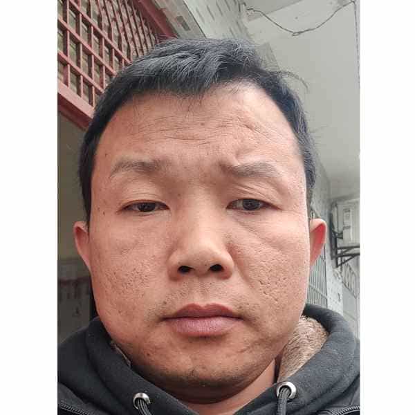 37岁岁陕西单身帅哥 - 贵港吉缘网