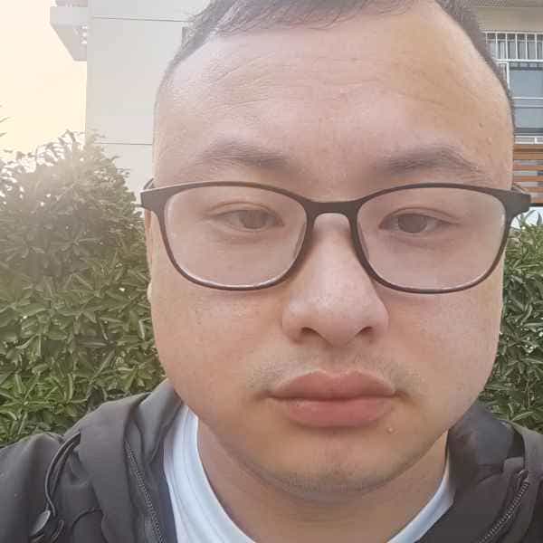 35岁岁浙江单身帅哥 - 贵港吉缘网