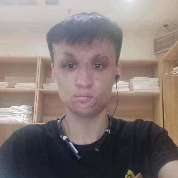 27岁岁山东单身帅哥 - 贵港吉缘网