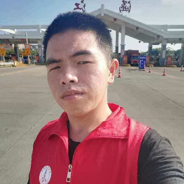 24岁岁福建单身帅哥 - 贵港吉缘网