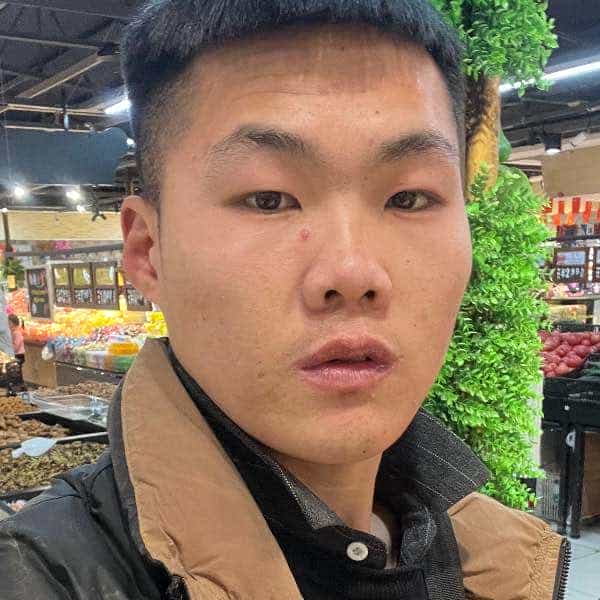28岁岁河南单身帅哥 - 贵港吉缘网