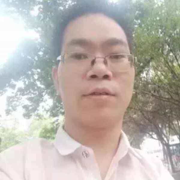 42岁岁四川单身帅哥 - 贵港吉缘网