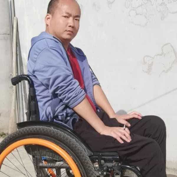 37岁岁陕西单身帅哥 - 贵港吉缘网