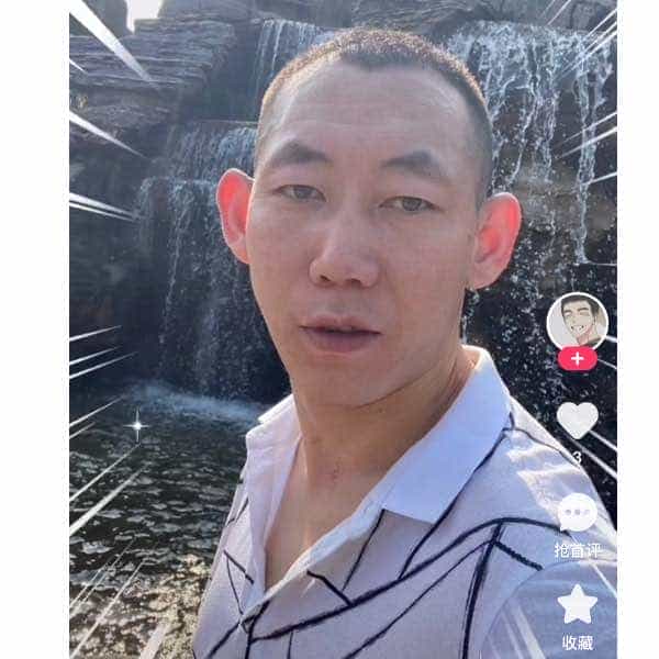 33岁岁内蒙古单身帅哥 - 贵港吉缘网