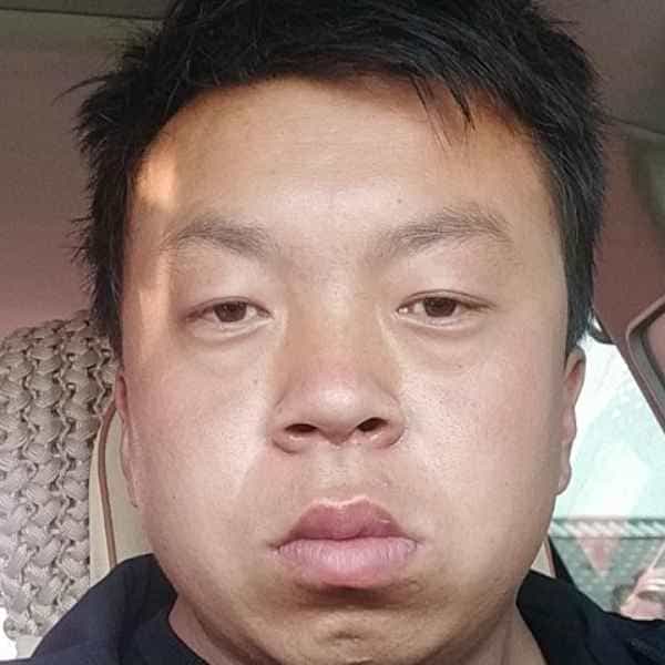 32岁岁内蒙古单身帅哥 - 贵港吉缘网