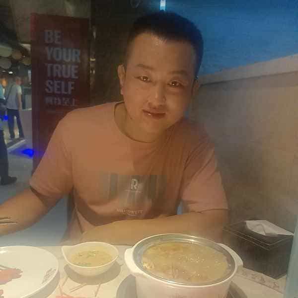 34岁岁山西单身帅哥 - 贵港吉缘网