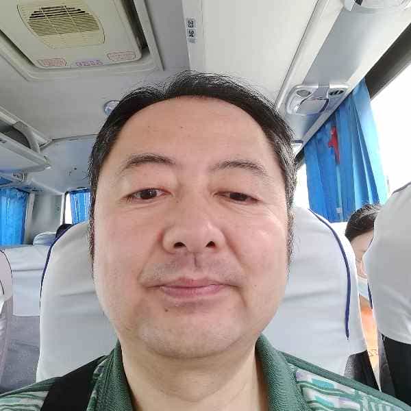52岁岁辽宁单身帅哥 - 贵港吉缘网