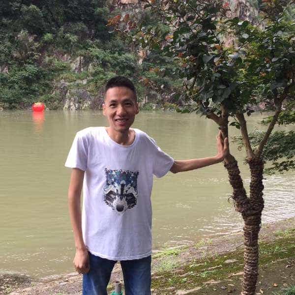 40岁岁湖北单身帅哥 - 贵港吉缘网