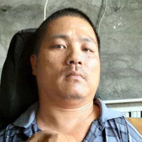41岁岁山东单身帅哥 - 贵港吉缘网