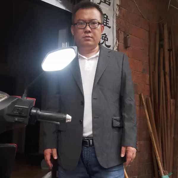 40岁岁江西单身帅哥 - 贵港吉缘网