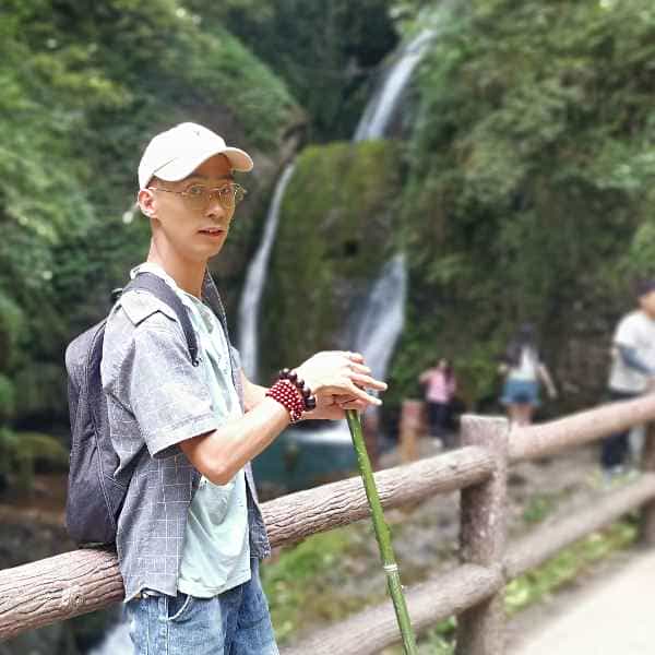 29岁岁四川单身帅哥 - 贵港吉缘网