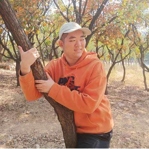 27岁岁山东单身帅哥 - 贵港吉缘网