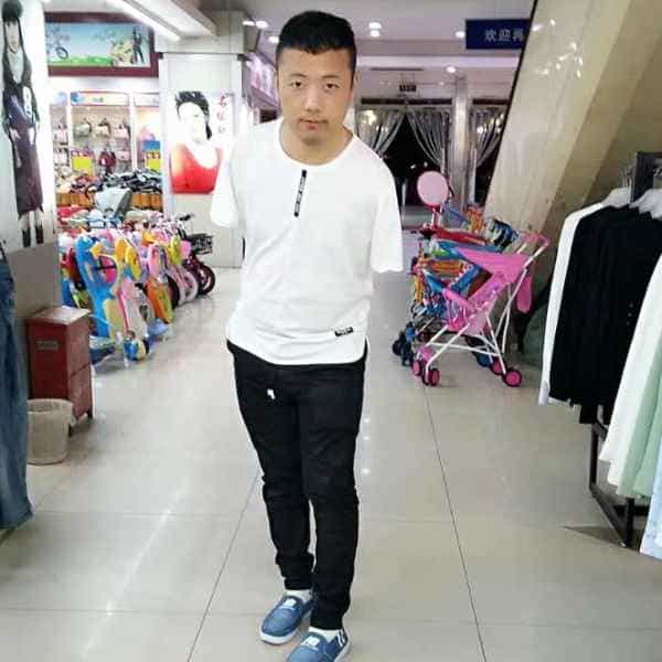 35岁岁河南单身帅哥 - 贵港吉缘网