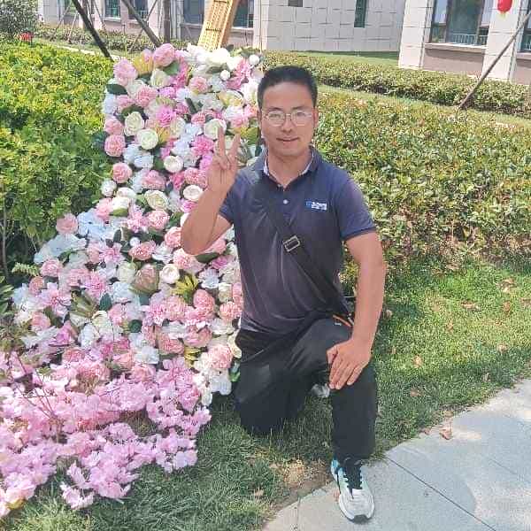 38岁岁山东单身帅哥 - 贵港吉缘网