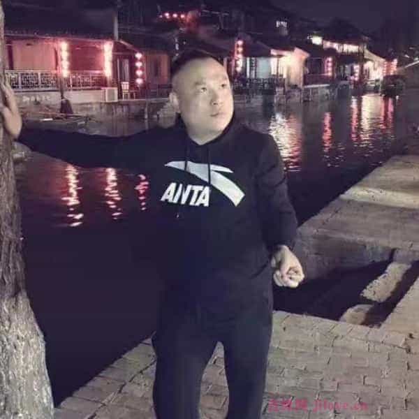39岁岁山西单身帅哥 - 贵港吉缘网