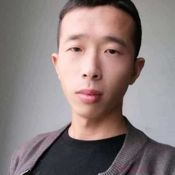 32岁岁山东单身帅哥 - 贵港吉缘网