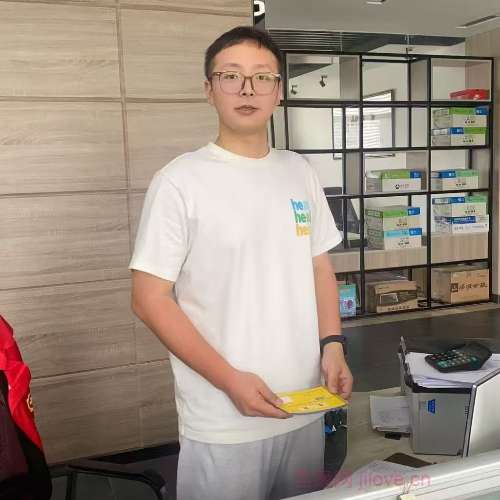 30岁岁江苏单身帅哥 - 贵港吉缘网