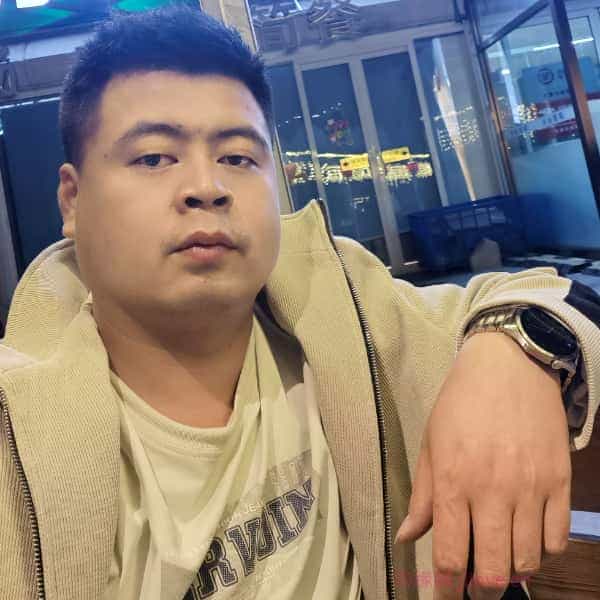 34岁岁陕西单身帅哥 - 贵港吉缘网