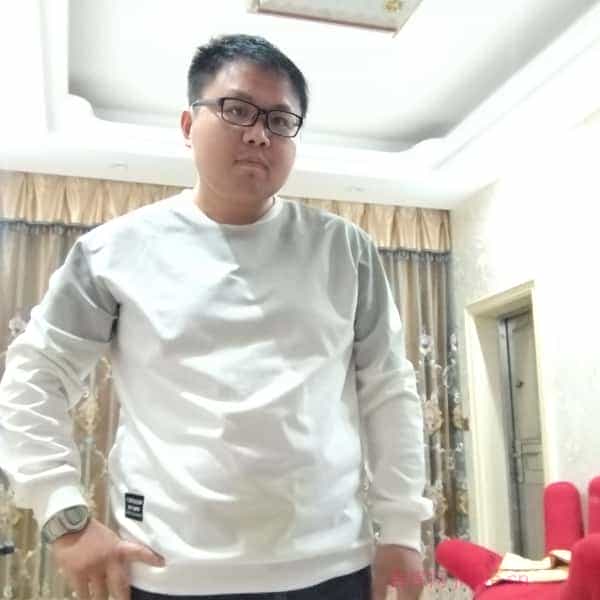 33岁岁江苏单身帅哥 - 贵港吉缘网