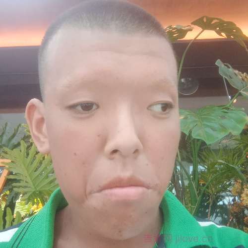 18岁岁福建单身帅哥 - 贵港吉缘网
